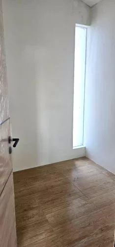Hero Slide