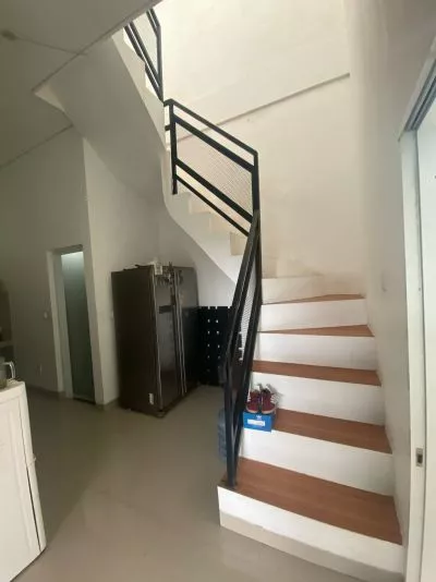 Hero Slide