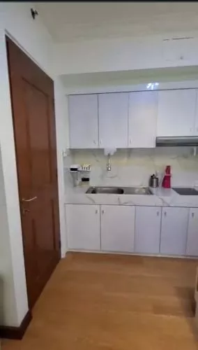 Hero Slide