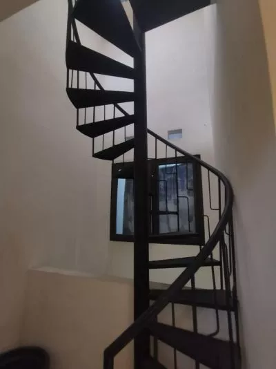 Hero Slide