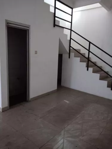 Hero Slide