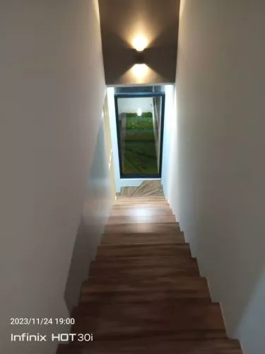 Hero Slide
