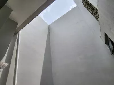 Hero Slide