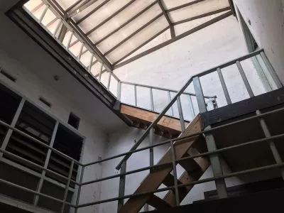 Hero Slide