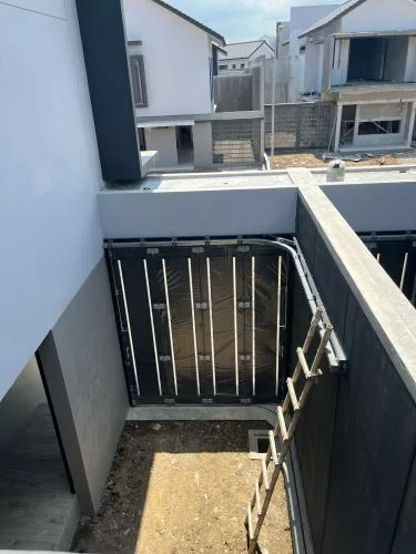Hero Slide