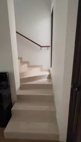 Hero Slide