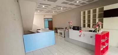 Hero Slide