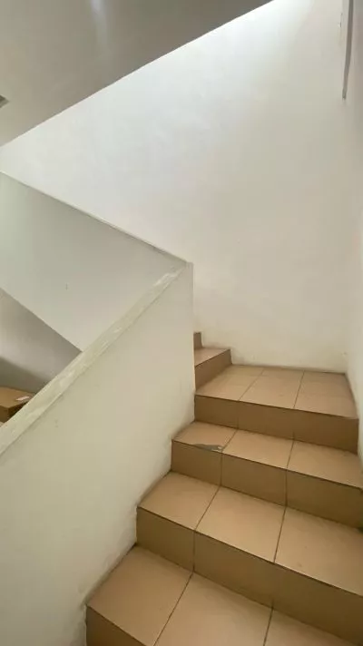 Hero Slide
