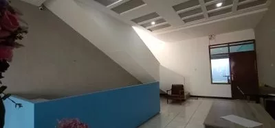 Hero Slide