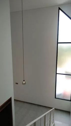 Hero Slide
