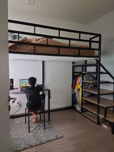 Hero Slide