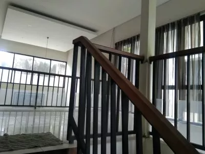 Hero Slide