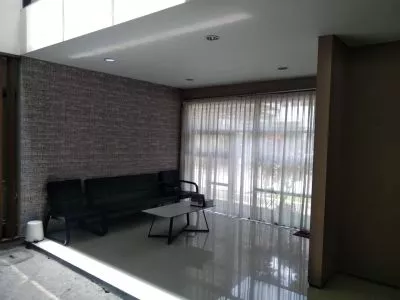 Hero Slide