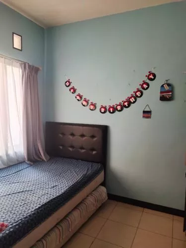 Hero Slide