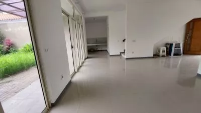Hero Slide
