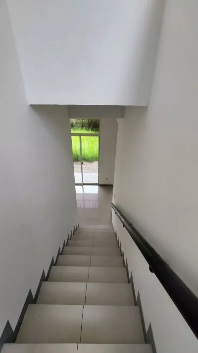 Hero Slide