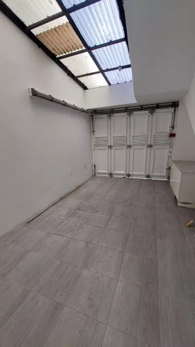 Hero Slide