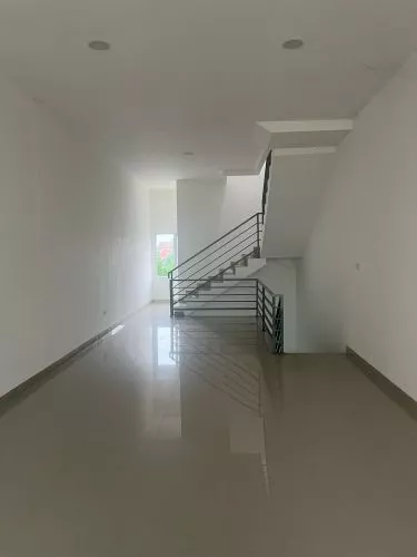 Hero Slide