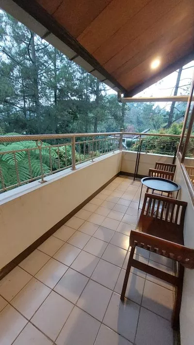 Hero Slide