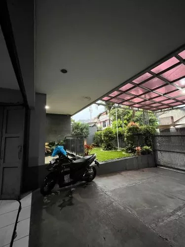 Hero Slide