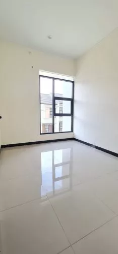 Hero Slide