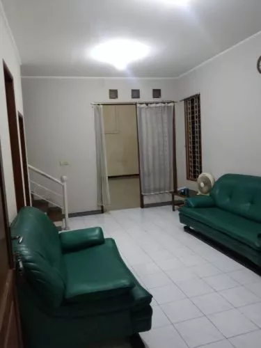 Dijual dan Disewakan Rumah di Setraduta Dijual dan Disewakan Rumah di Setraduta