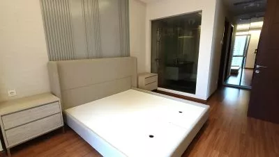 Hero Slide