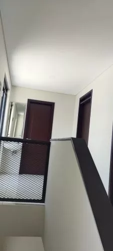 Hero Slide