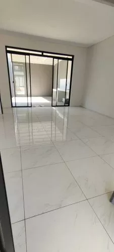 Hero Slide
