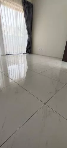 Hero Slide