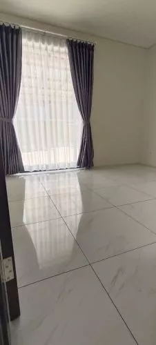 Hero Slide