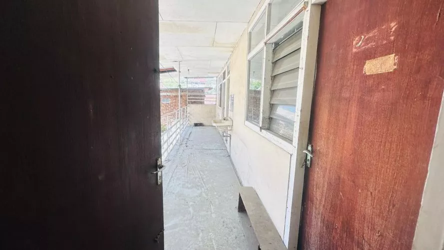 Hero Slide