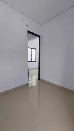 Hero Slide