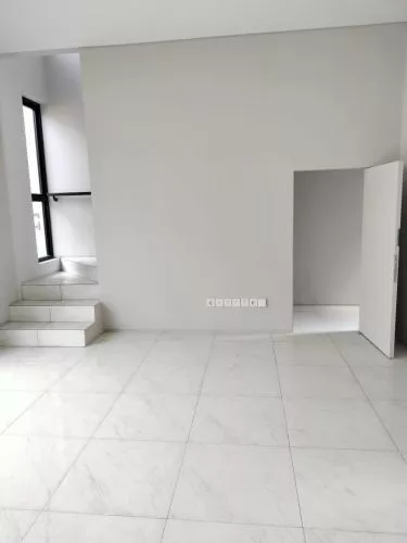 Hero Slide