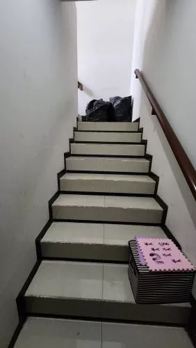 Hero Slide