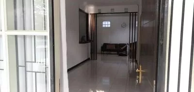 Hero Slide