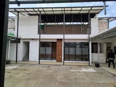 Ruang Usaha di Naripan Tengah Kota Bandung Ruang Usaha di Naripan Tengah Kota Bandung