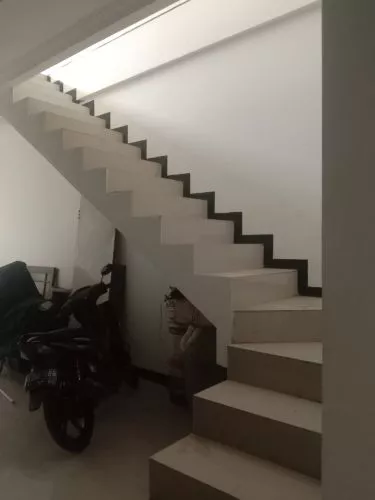 Hero Slide