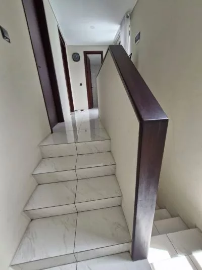 Hero Slide