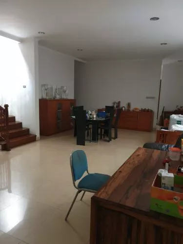 Dijual rumah kokoh terawat di kembar mas Dijual rumah kokoh terawat di kembar mas