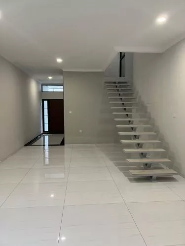 Rumah Baru di Kembar