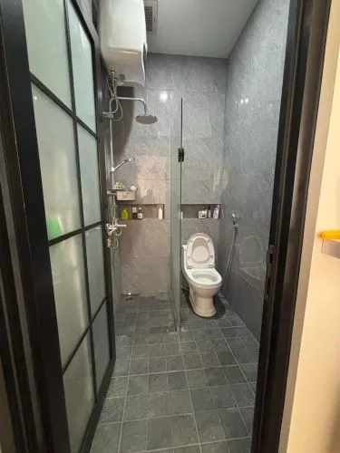 Hero Slide