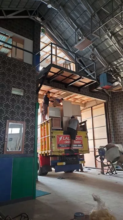 Hero Slide