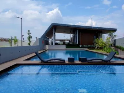 Hero Slide