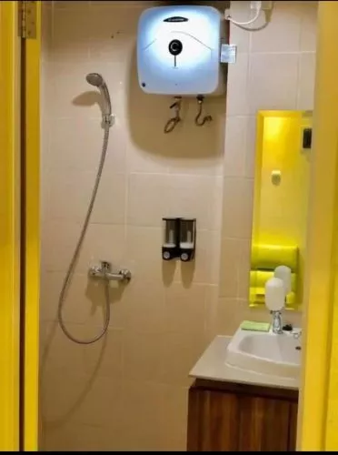 Hero Slide