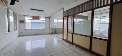 Hero Slide