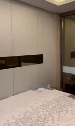 Hero Slide