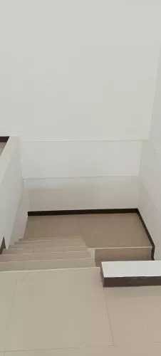 Hero Slide