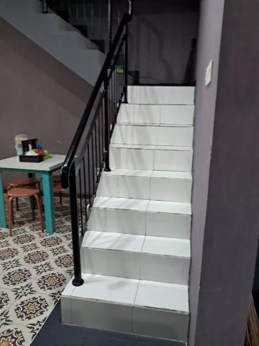 Hero Slide