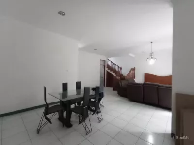 Hero Slide